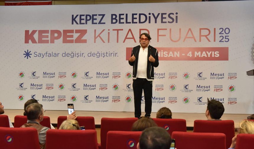 Barbaros Şansal Kepez Kitap Fuarı’nda