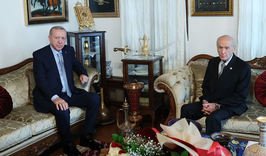 Cumhurbaşkanı Erdoğan, Bahçeli ile bir araya geldi