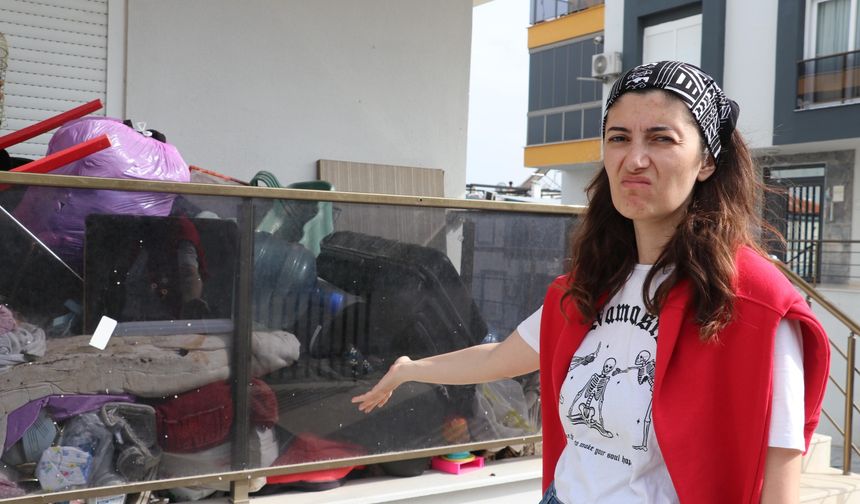 Apartmanda köpek besleme krizi!