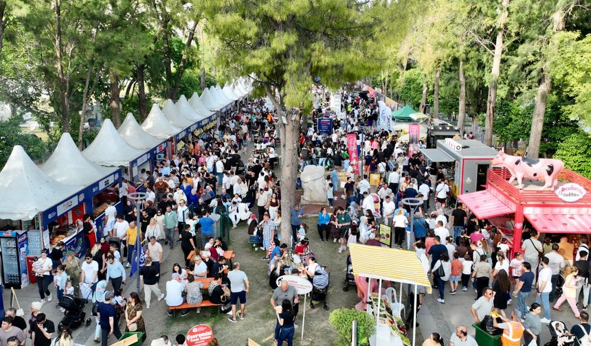 'Karaalioğlu Parkı panayır alanına döndü' tepkisi
