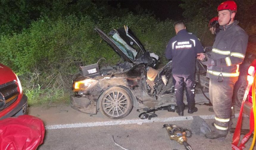 Feci kaza: 3 ölü, 1 yaralı