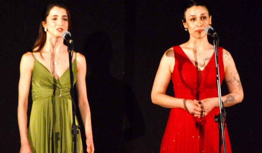 Müze bahçesinde opera şarkıları yankılandı