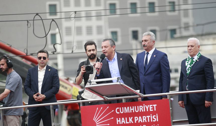 Özel'den 'milli irade' vurgusu
