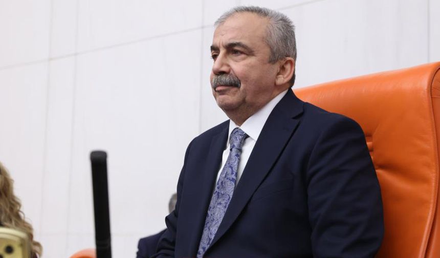 Sırrı Süreyya Önder hayatını kaybetti