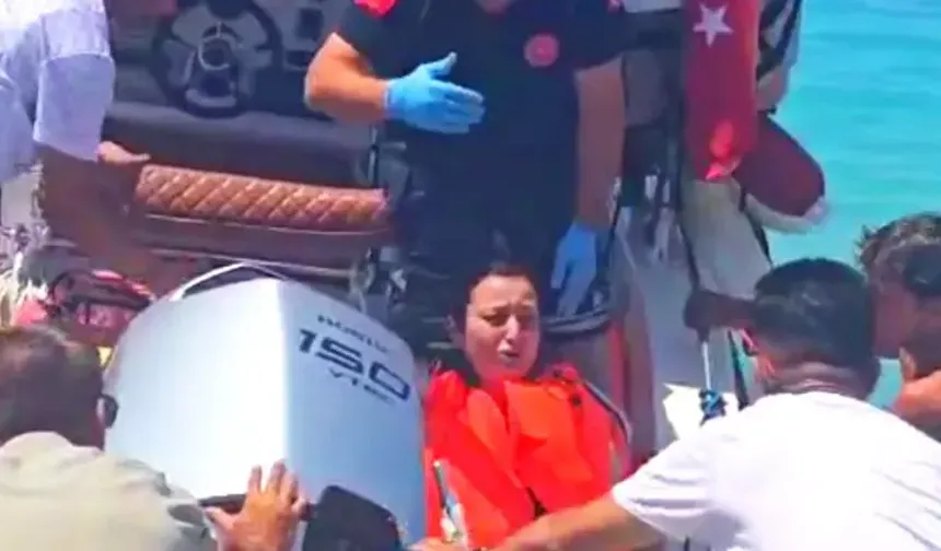 Paraşüt denize düştü