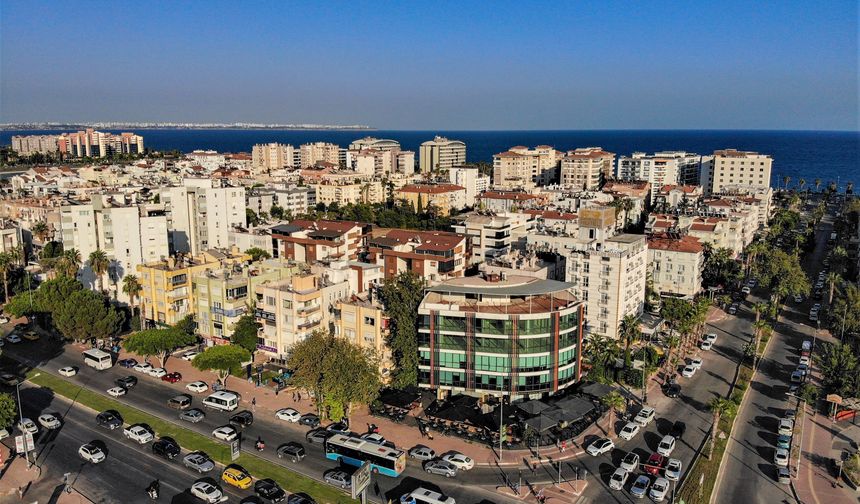 Dolandırıcıların gözü Antalya'da