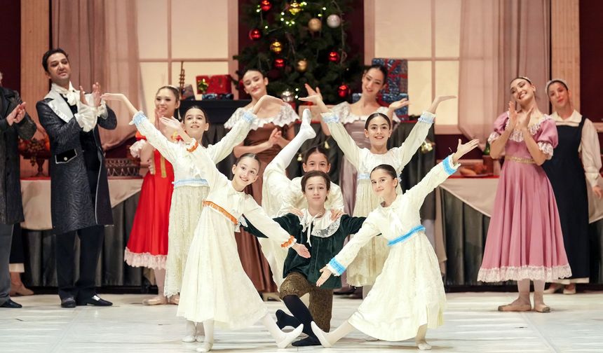 Fındıkkıran balesine yoğun ilgi