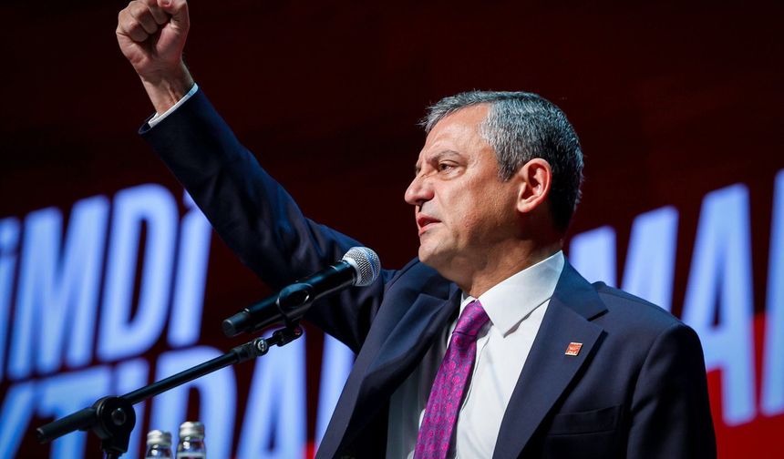 Özgür Özel’e Antalya’dan tebrik yağmuru