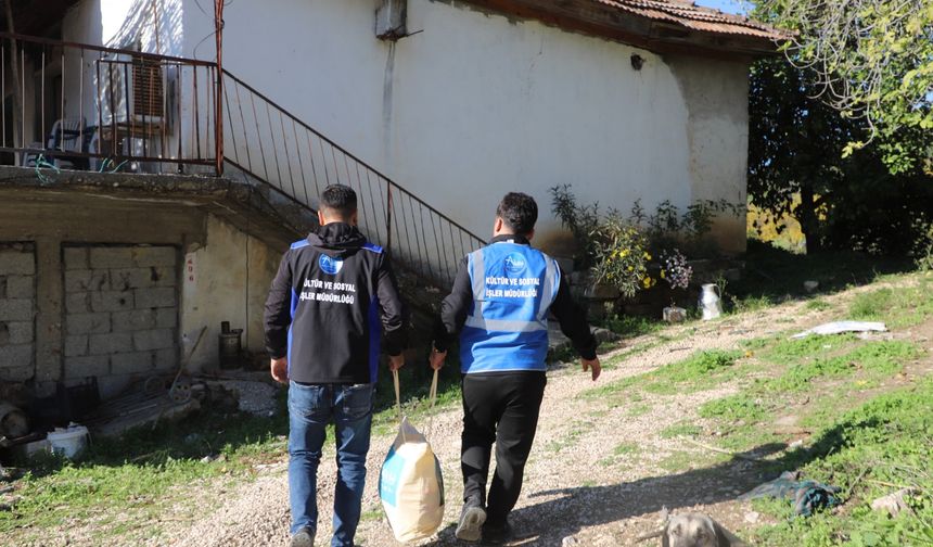 Kayadibi'nde ihtiyaç sahibi vatandaşlara hizmet