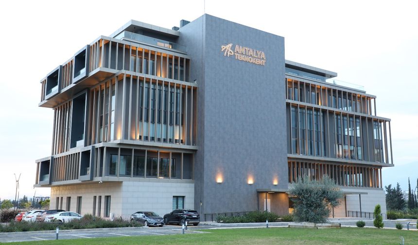 Antalya Teknokent'e ödül