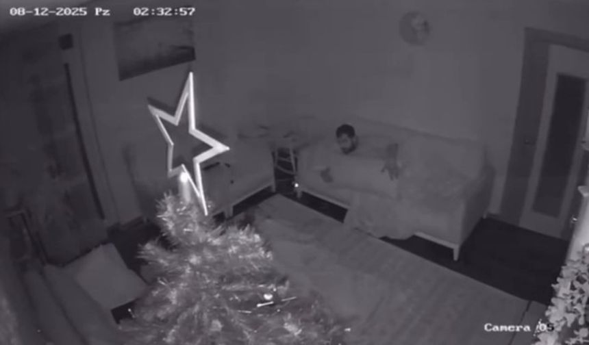 Antalya'da deprem anı kamerada