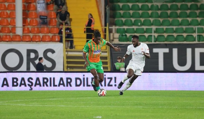 Alanya’da sessiz derbi