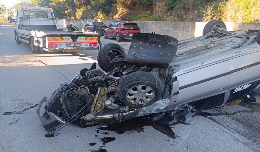 Manavgat'ta kaza anı kamerada