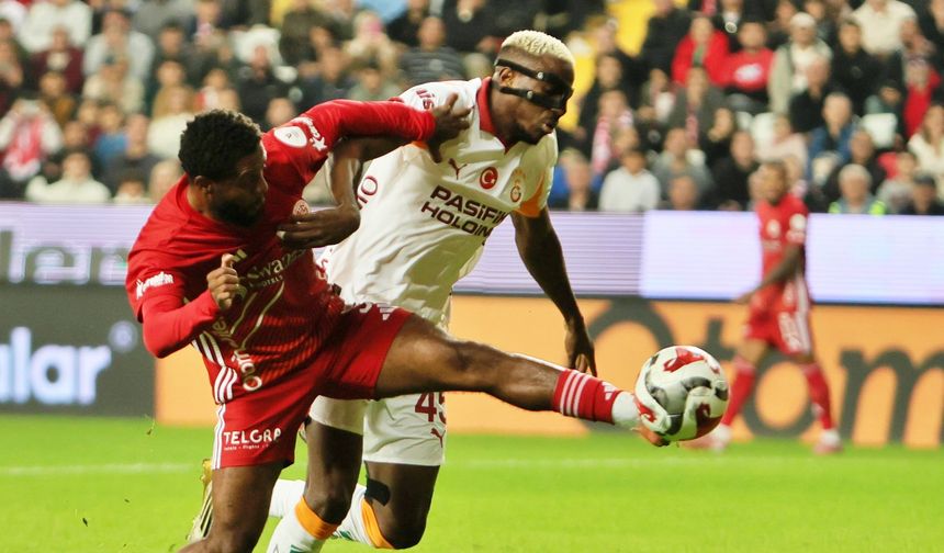 Antalyaspor paramparça