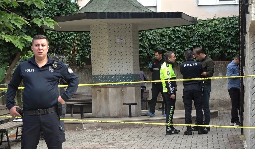 Toplantıyı beklerken canından olmuş