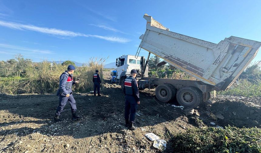 İzinsiz kum alımına jandarma engeli