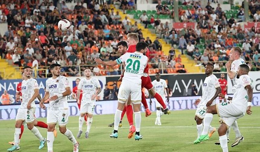 Hafta derbi ile kapanıyor