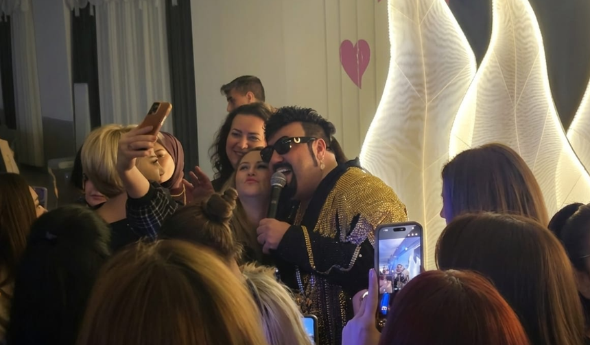 Kemer'de Kobra Murat izdihamı!