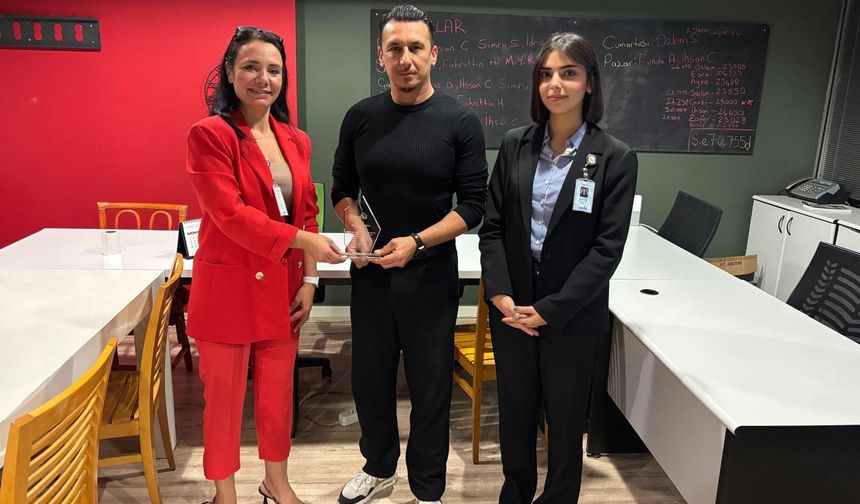 Ekspres’e 'yılın basın gönüllüsü' ödülü