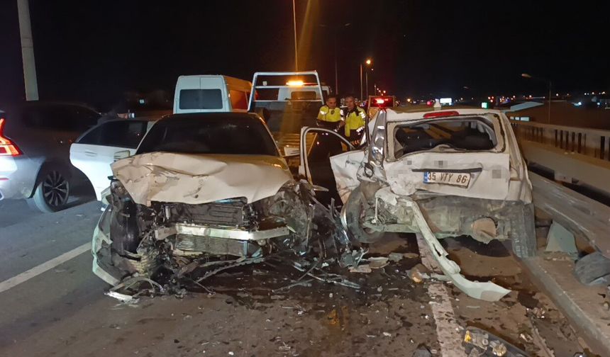 Zincirleme kazada 2 kişi yaralandı