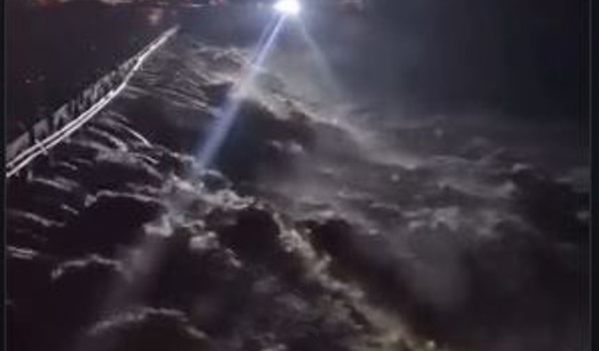 TOKİ proje alanı sele teslim