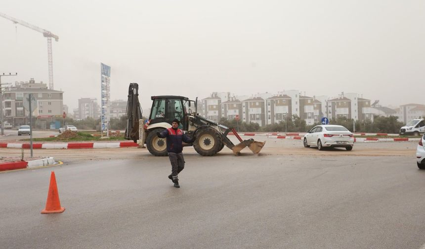 Kepez'de yollarda bakım ve onarım çalışması