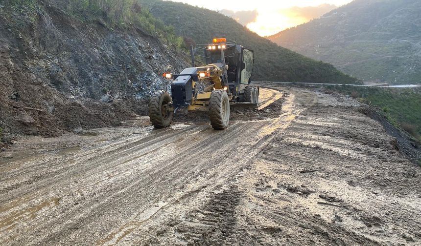 Büyükşehir'den Alanya'da yoğun çalışma