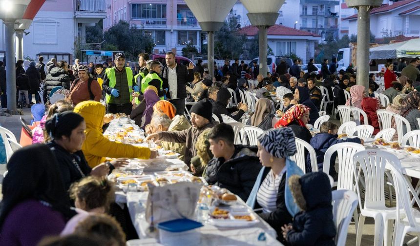 Manavgat iftarda buluştu