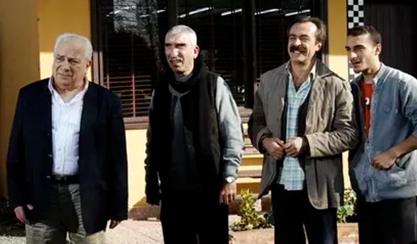 Akasya Durağı yeniden mi başlıyor? İşte kulisleri hareketlendiren detaylar!