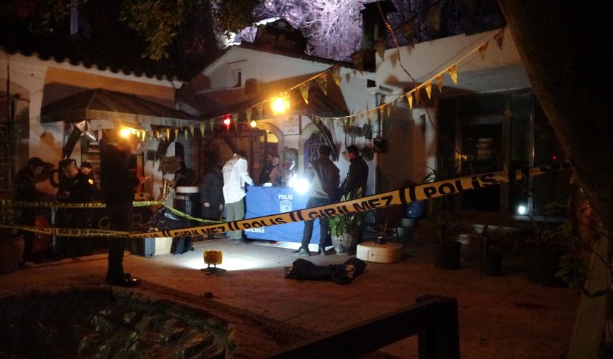 Antalya'da genç feci şekilde can verdi