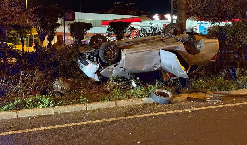 Gazipaşa'da otomobil takla attı: 4 yaralı