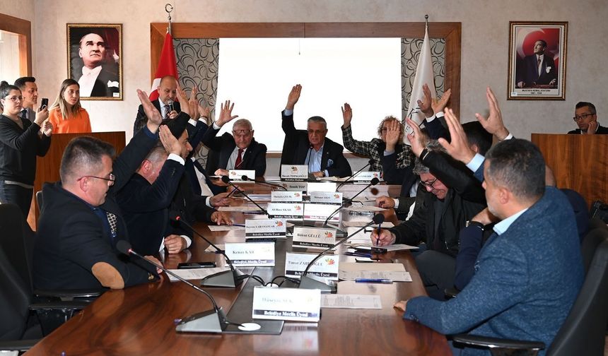 Kemer'de meclis toplantısı gerçekleşti