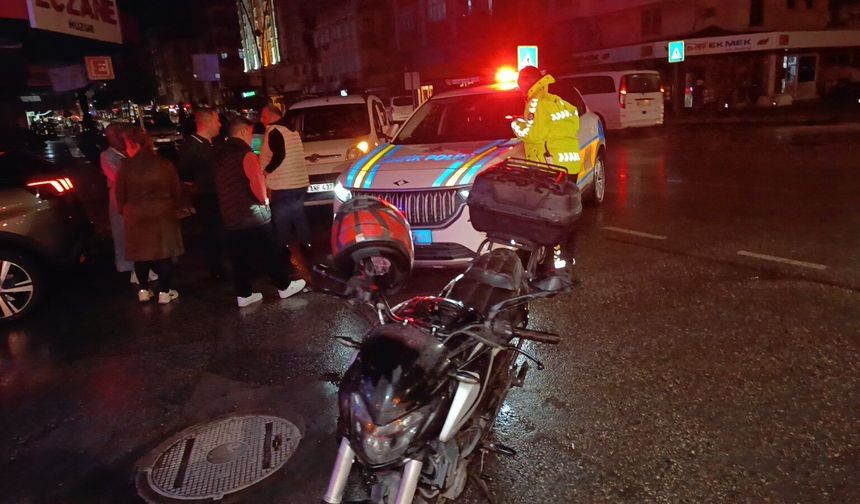 Kaza anı saniye saniye kameraya yansıdı