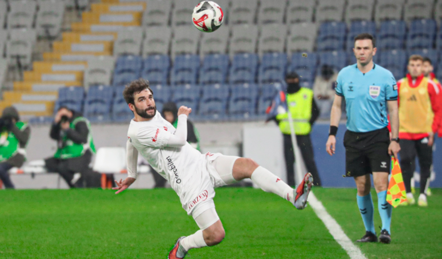 İlk yarı gol sesi çıkmadı!