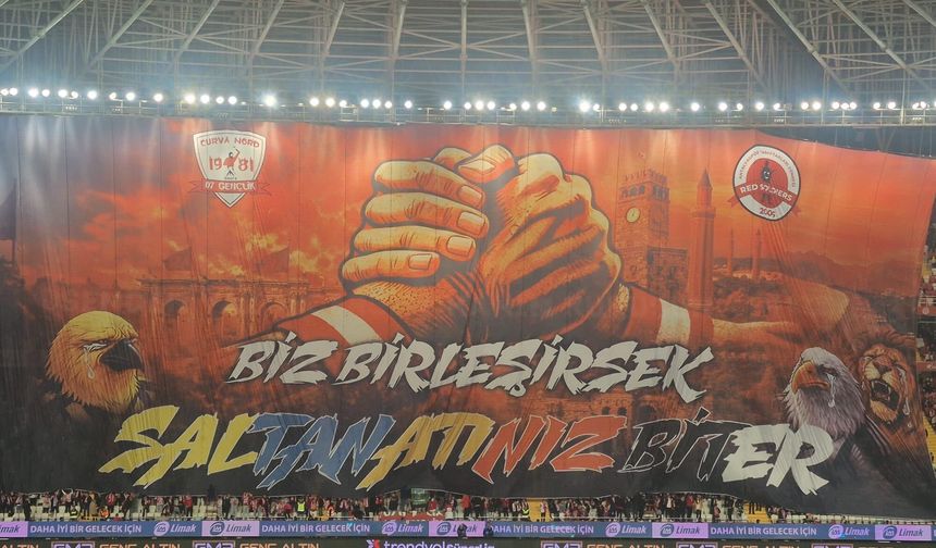 Antalyaspor'dan koreografi