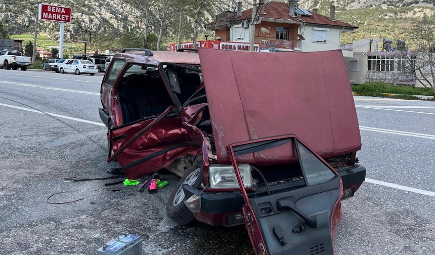 Akseki’de kaza: 3 yaralı