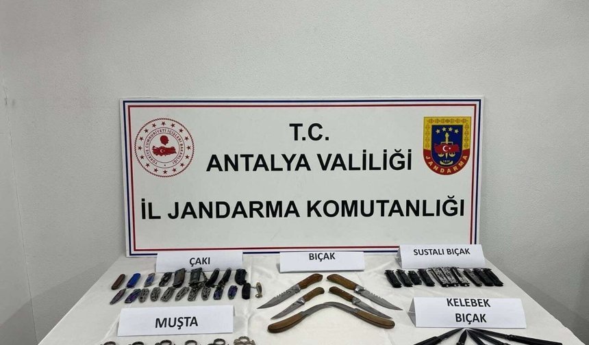 Gazipaşa'da okul çevrelerinde tehlike