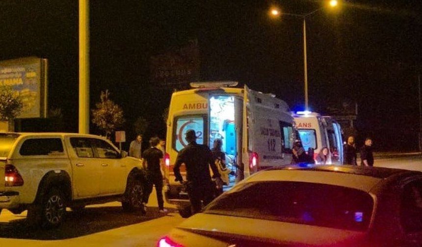 Muratpaşa'da feci kaza: 2 yaralı