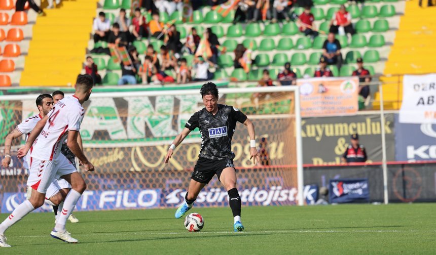 Alanyaspor, Samsunspor'a 3-2 yenildi