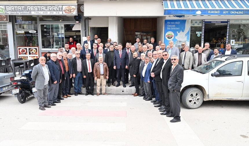Başkan Dere, oda ziyaretlerine Korkuteli ve Elmalı’da devam etti