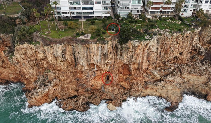 Falezlerdeki kaçak asansör için yıkım kararı