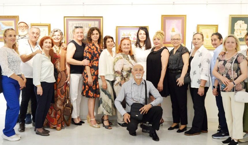 15 yıllık sanat serüvenini beğeniye sundu