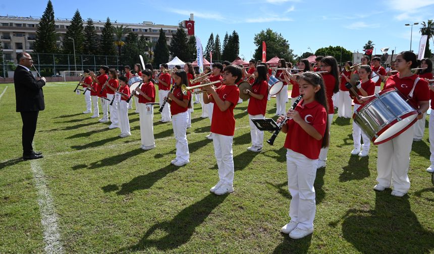 Kemer’de 19 Mayıs coşkusu