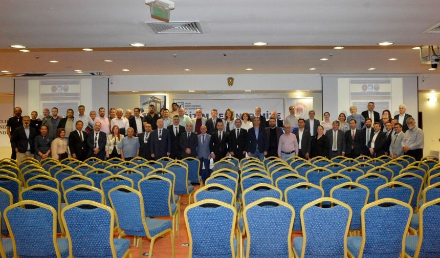 Mali müşavirlikte dönüşüm masaya yatırıldı