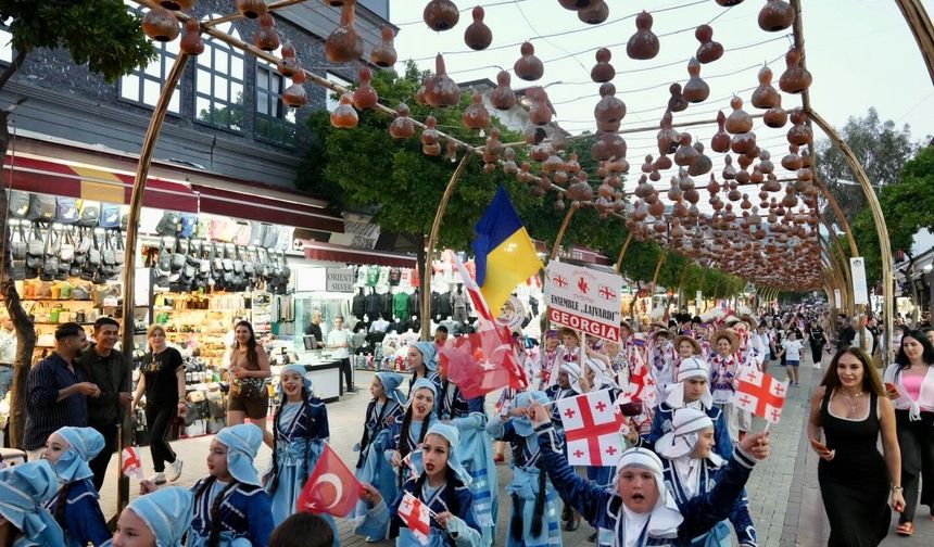 Alanya'da şölen zamanı