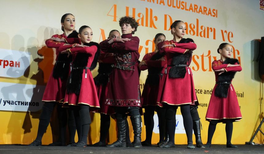 Alanya'da festivale büyük ilgi