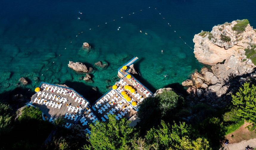 Muratpaşa'da plajlar açık