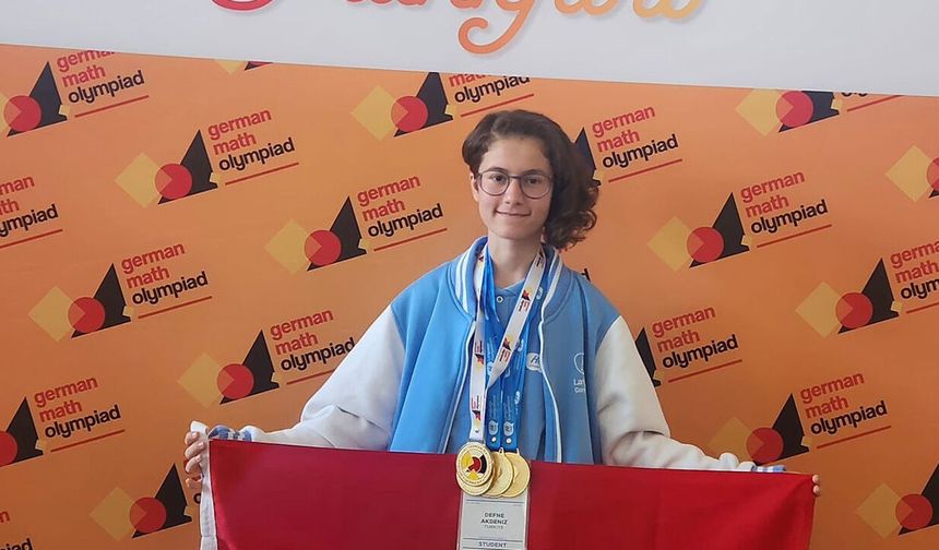 Defne Akdeniz’den üç dünya birinciliği