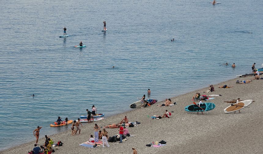 Antalya'da yaz sezonu erken açıldı!