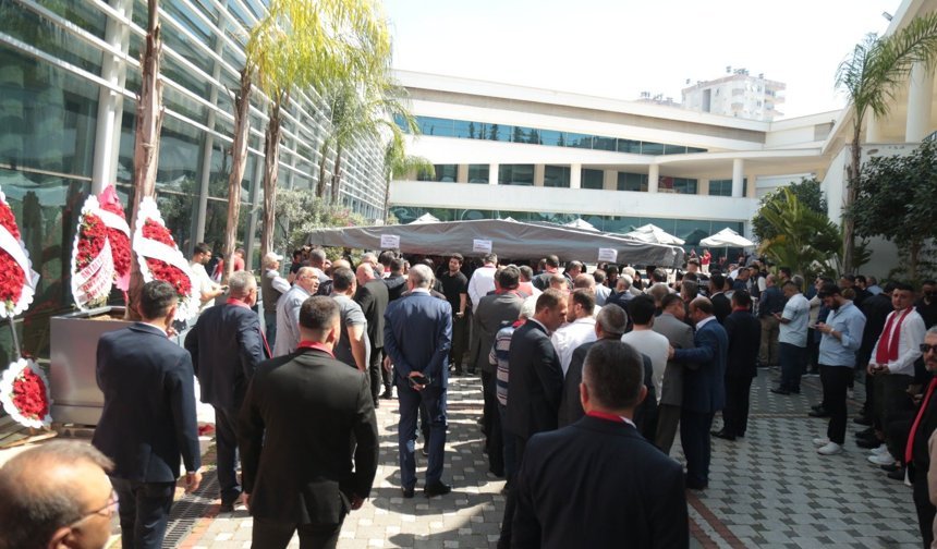 Adlıhan Dere’den basın yasağı açıklaması